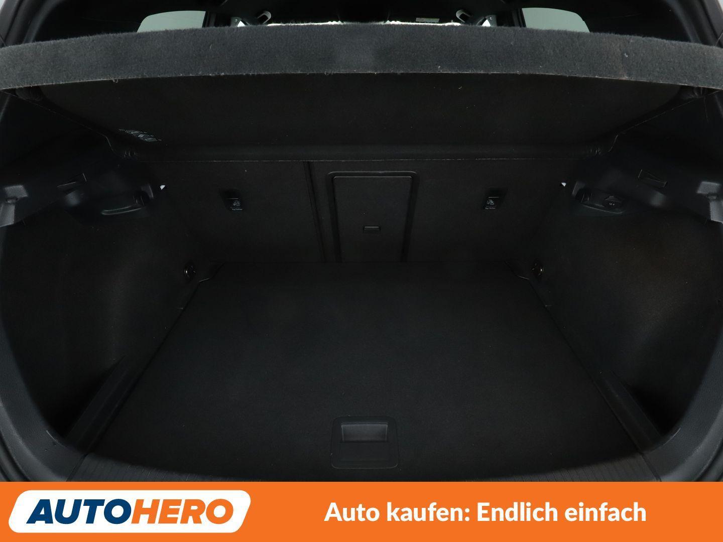 Volkswagen Golf VII 2.0 TSI GTI BMT Aut.*LED*ACC*PDC*SHZ*BT