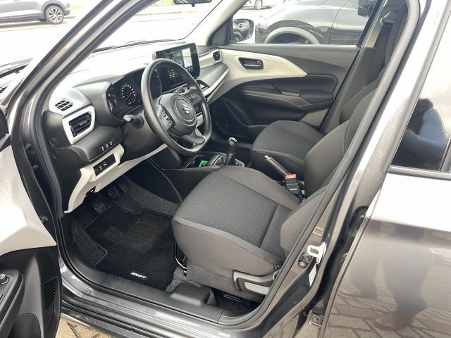 Fahrzeugabbildung Suzuki Swift 1.2 Hybrid Club CarPlay/Kamera/ACC