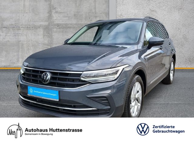 Volkswagen Tiguan 2.0 TDI DSG Life AHK PANO VIRTUAL KAMERA