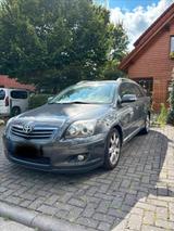 Toyota Avensis - gebrauchte Toyota Avensis aus dem Jahr 2006
