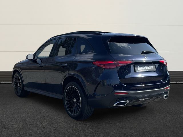Mercedes-Benz GLC 300 4-Matic+HUD+Pano+Digital Light+Burmester