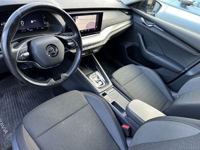Fahrzeugabbildung SKODA Octavia Combi 2.0 TDI DSG Ambition NAV+LED+AHK