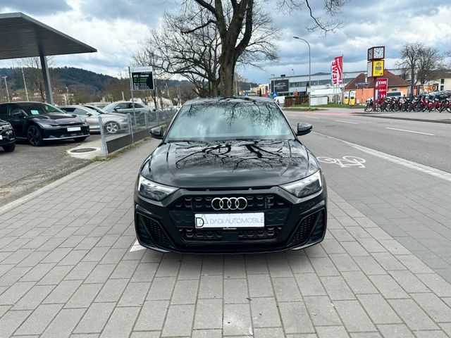 AUDI A1 2.0 Sportback 40 TFSI S line