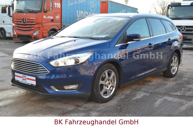 Ford Focus Turnier Titanium, Navi, LED, Automatik