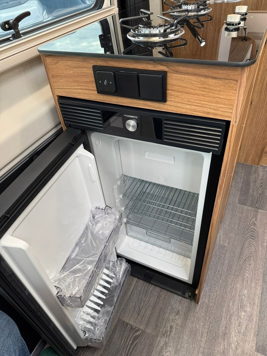 Fahrzeugabbildung Karmann Dexter DE 600 Automatik, Concept, Combi Heizung
