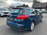 Ford Focus Turnier Ambiente - Ford Focus: Ambiente
