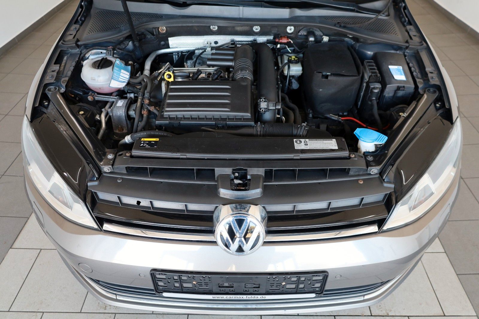 Fahrzeugabbildung Volkswagen Golf VII Lounge BMT,DSG,Park Assist, Allwetter