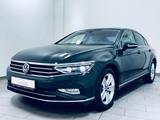 Volkswagen Passat Lim. Elegance * 1.H * R-KAM * 8xALU * - Volkswagen Passat: Limousine, 1.8