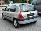 Renault Clio Initiale 1.6 Automatik/Klima/Vollleder - gebrauchte Renault Clio aus dem Jahr 2000