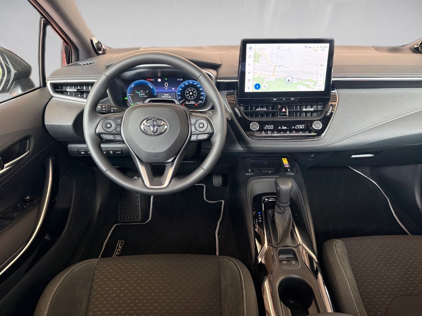 Fahrzeugabbildung Toyota Corolla Touring Sports 2.0 Lounge PanoramaSD JBL