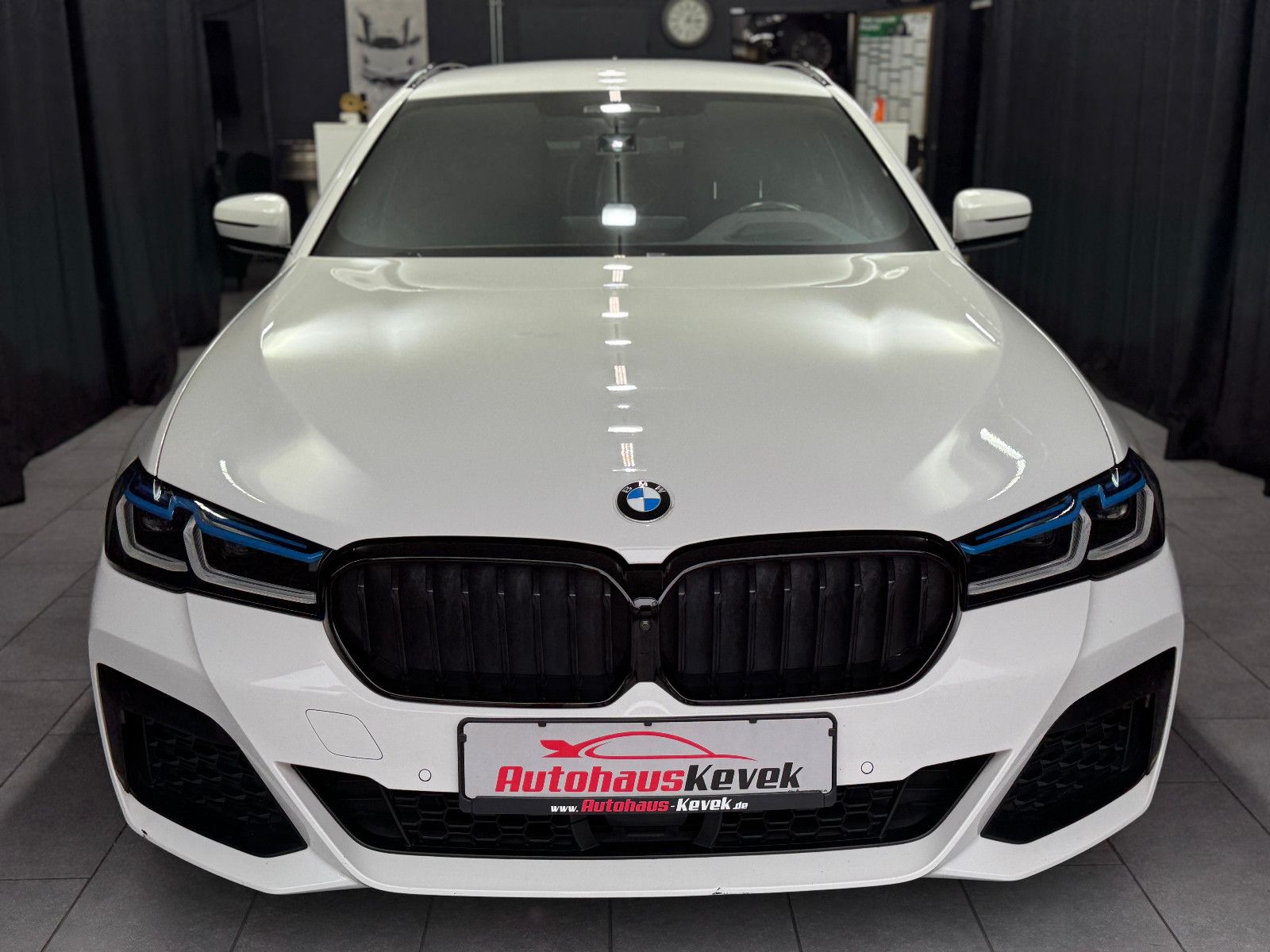 Fahrzeugabbildung BMW 530 d xDrive M Sport|360°|LASER|HUD|