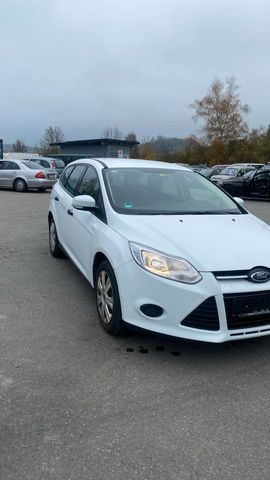 Ford Focus 1.0. TÜV neu