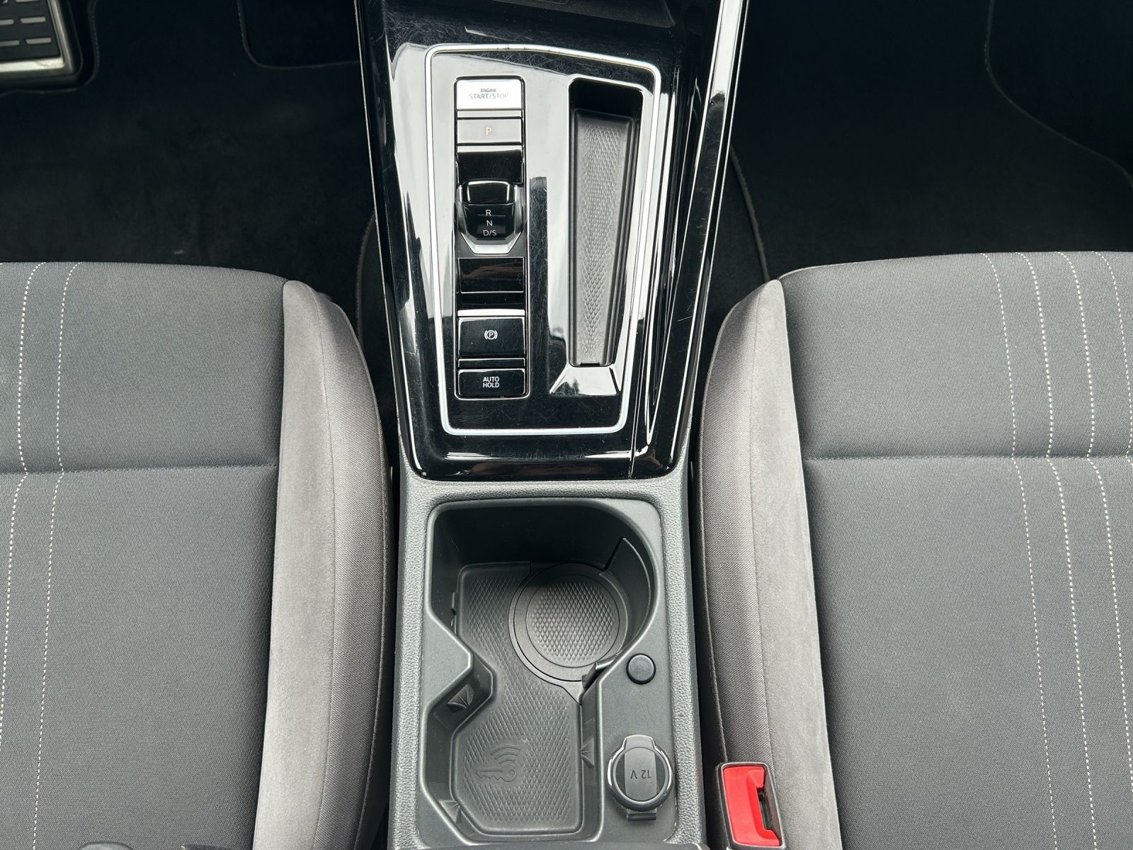 Fahrzeugabbildung Volkswagen Golf VIII Variant Alltrack TDI DSG IQ Light ACC