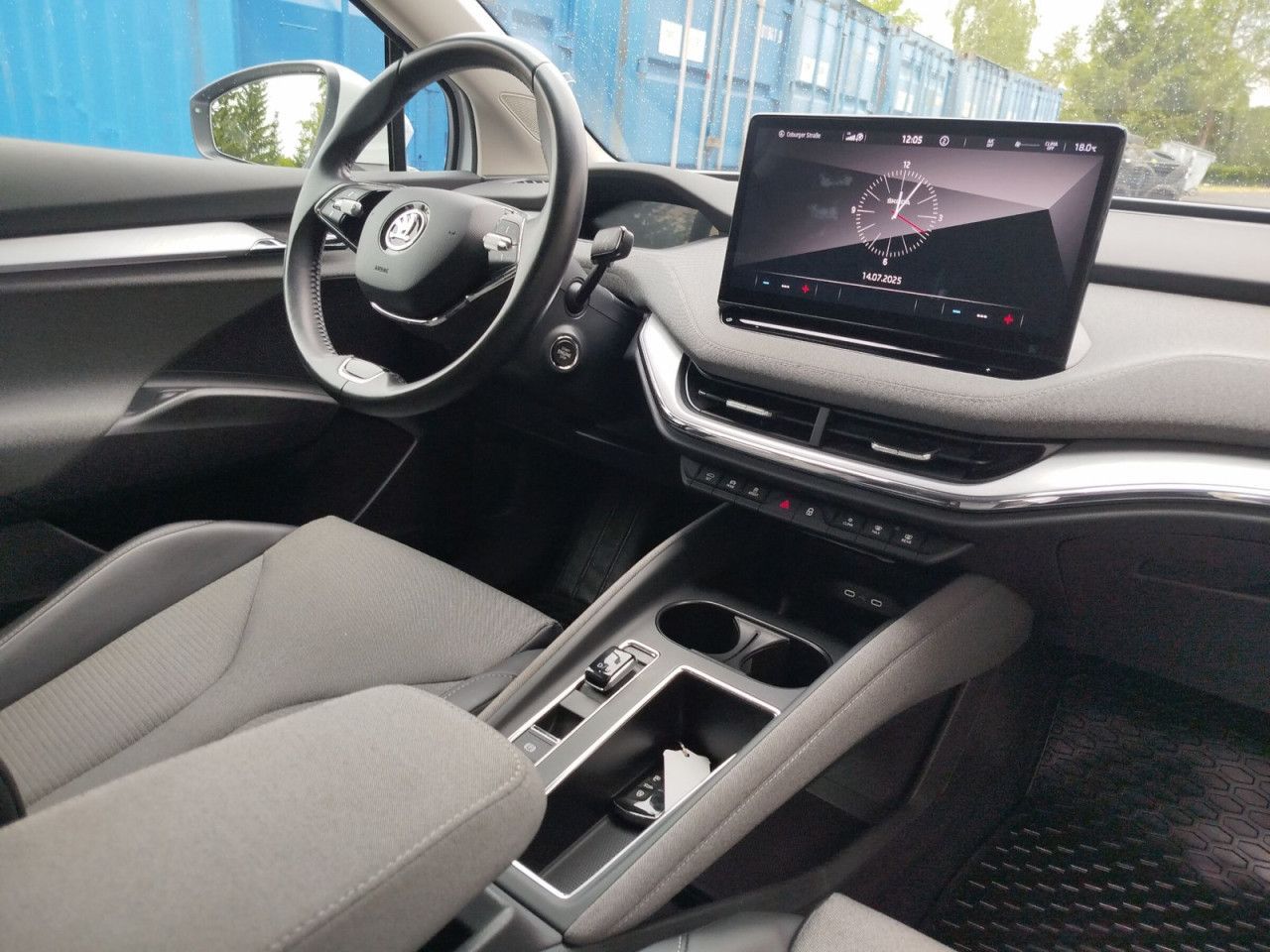 Fahrzeugabbildung SKODA Enyaq 80X ENYAQ iV 80X 195/82 E1A
