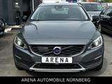Volvo V60 Cross Country Momentum*Aut.*Ahk*Navi*Xenon - Volvo: C60