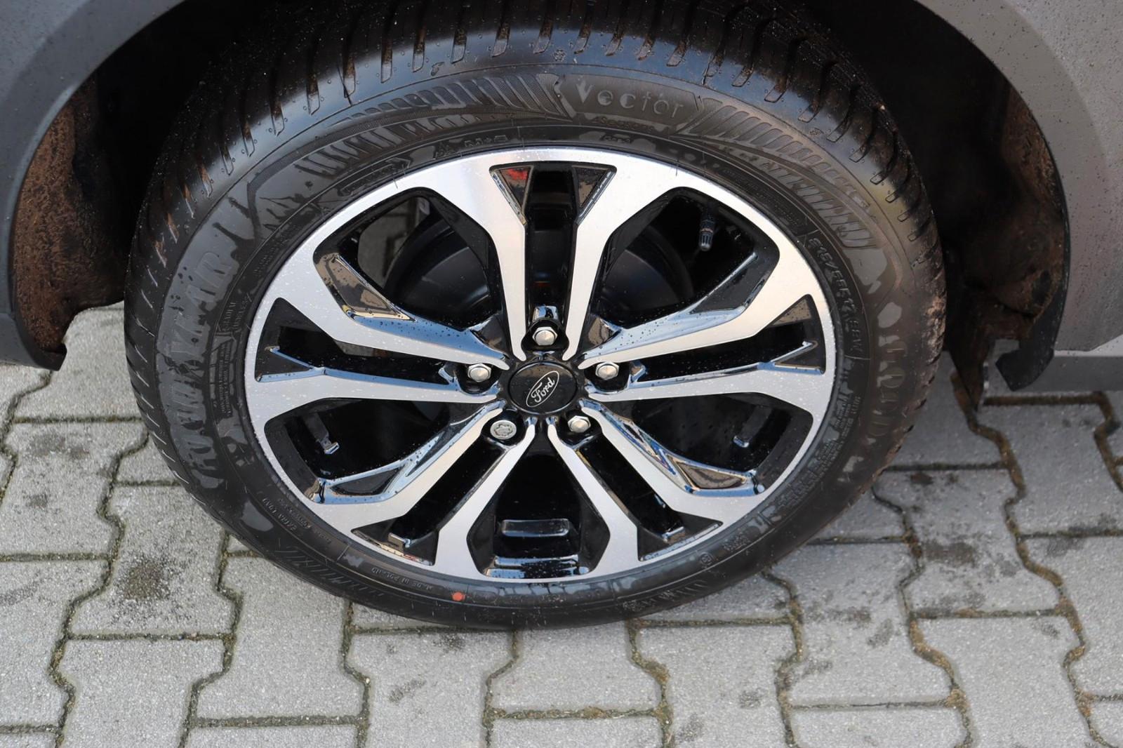 Ford Puma Titanium 1.0 MHEV Winterpaket LED Kamera*