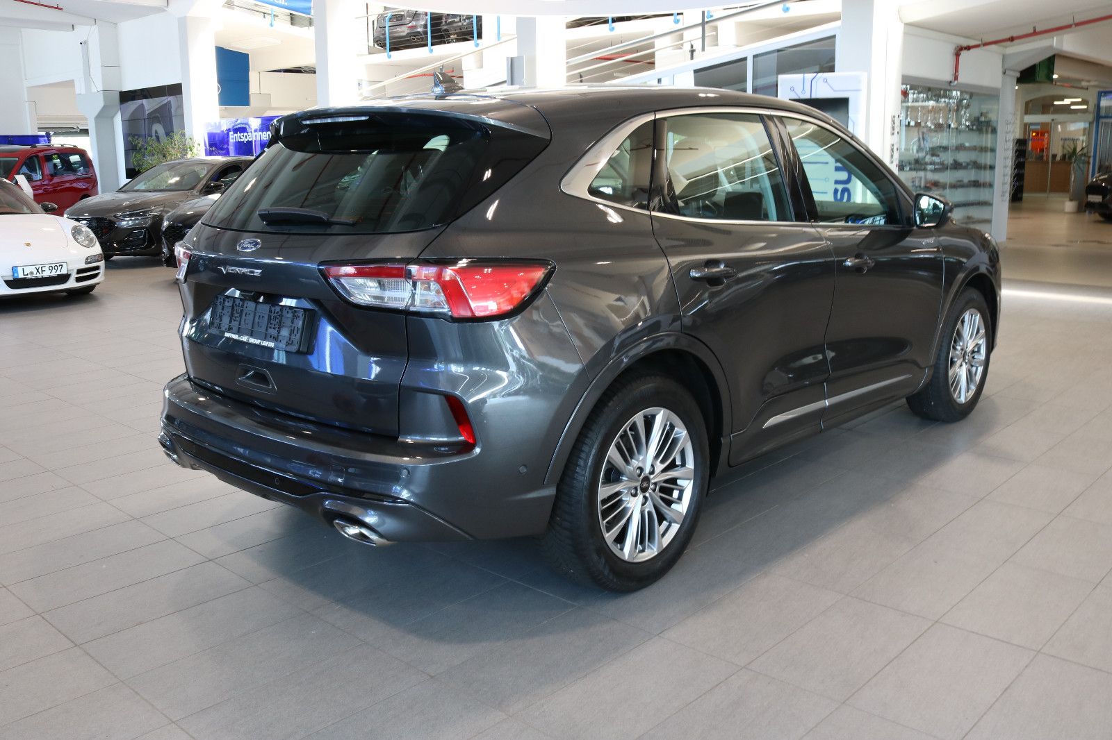 Fahrzeugabbildung Ford Kuga Plug-In Hybrid Vignale / HeadUp / B&O
