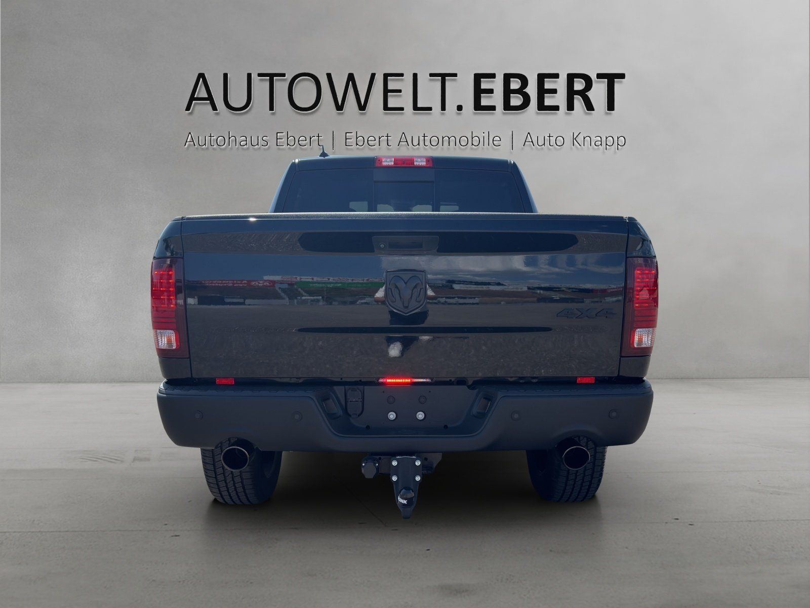 Fahrzeugabbildung Dodge RAM 1500 Crew Cab Warlock BLACK LED/AHK 5.7 V8