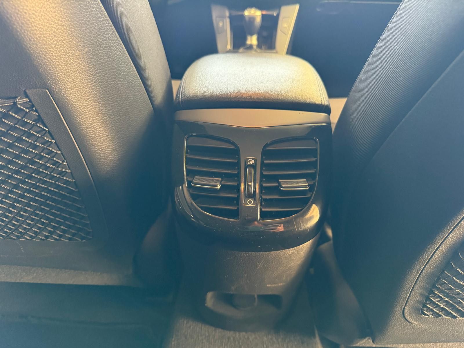 Fahrzeugabbildung Hyundai i40 cw blue Classic /AHK/8.FACH BEREIFT