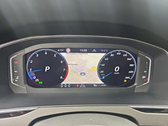 Fahrzeugabbildung Volkswagen Passat Variant ELEGANCE 2,0 TSI DSG KLIMA LED NA