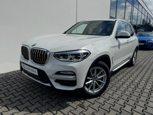 BMW X3 xDrive 30iA HUD AD AHK-klappbar AHK El. Panod