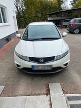 Honda Civic FK1 - Honda Civic: Fk