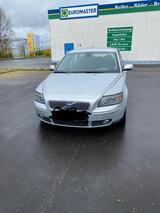 Volvo V50 2.4i Summum Summum - Volvo V50 mit Benzin-Antrieb: Automatik