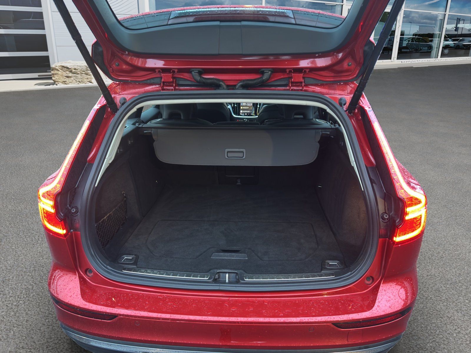 Fahrzeugabbildung Volvo V60 Ultimate Bright