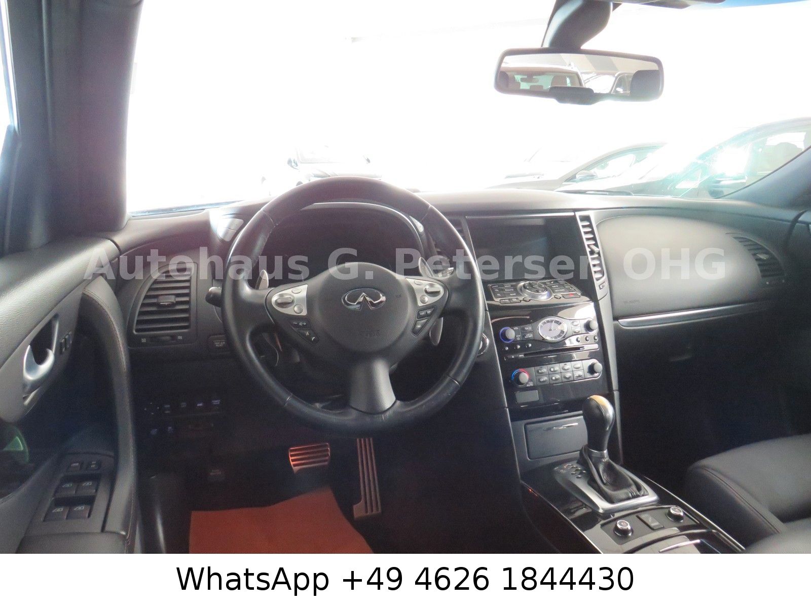 Fahrzeugabbildung Infiniti FX FX30d/*Leder*Xenon*Sitzbelü*Spurhalte*LM 21*