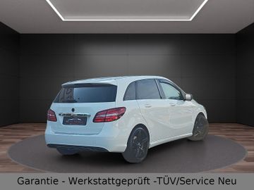 Mercedes B 220 - 6