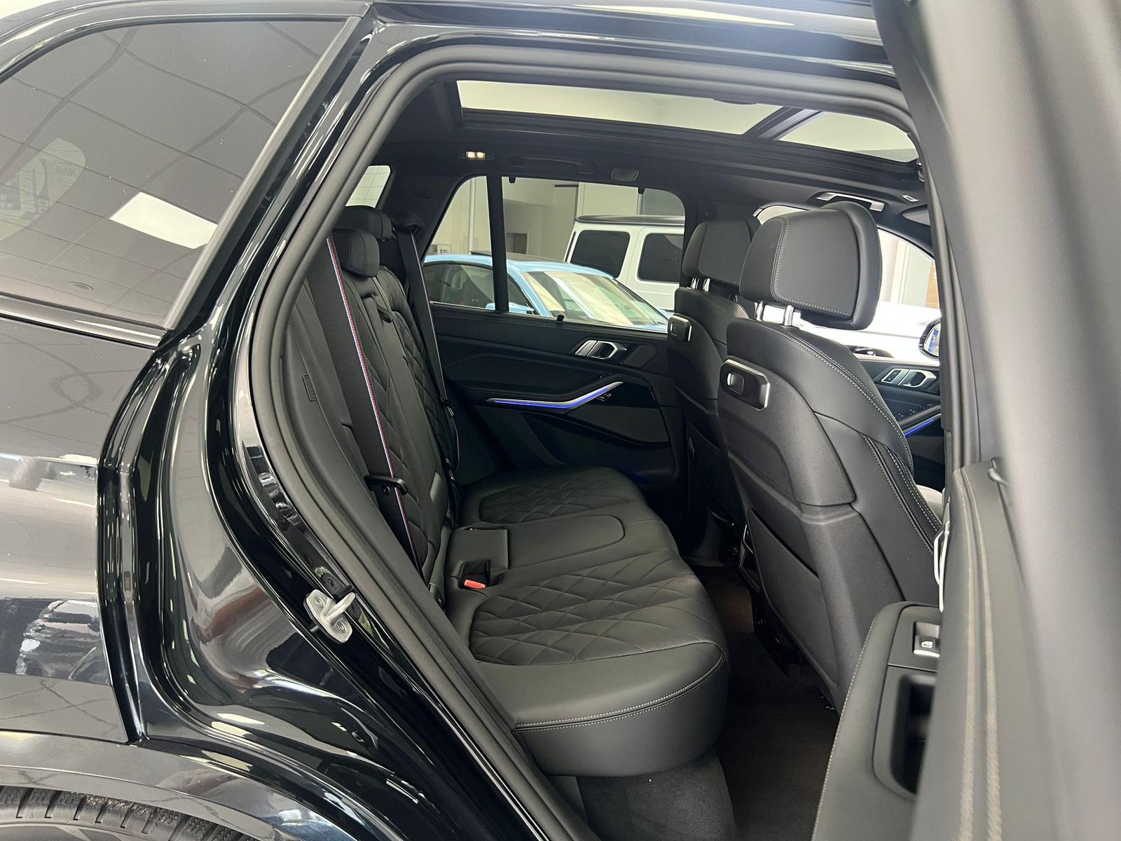 BMW X5 M60 i xDrive*PANO*STHZG*MASSAGE*LUFT*HUD*360°