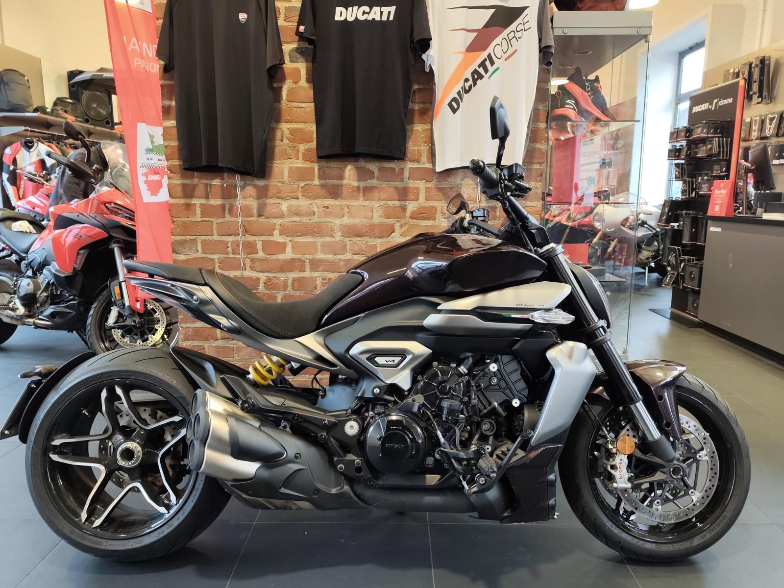 Ducati XDiavel V4