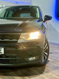 Volkswagen Tiguan - 4