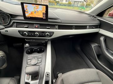 Audi A4 - 12