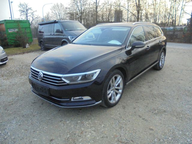 Volkswagen Passat Variant Highl 4Motion  TÜV Zahnriemen NEU