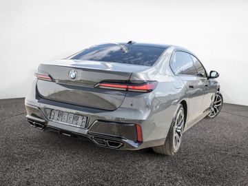 BMW 740 - 3