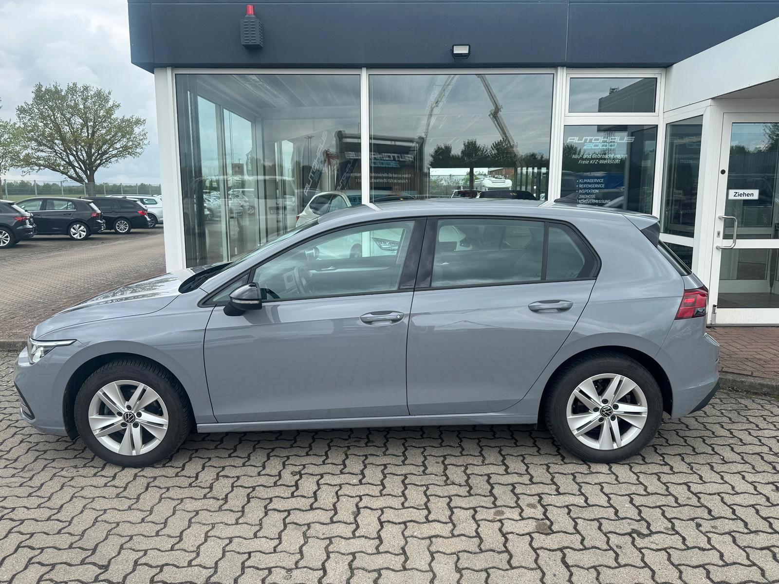 Volkswagen Golf VIII Lim. Life AHK, LED, PDC, миниатюра 4