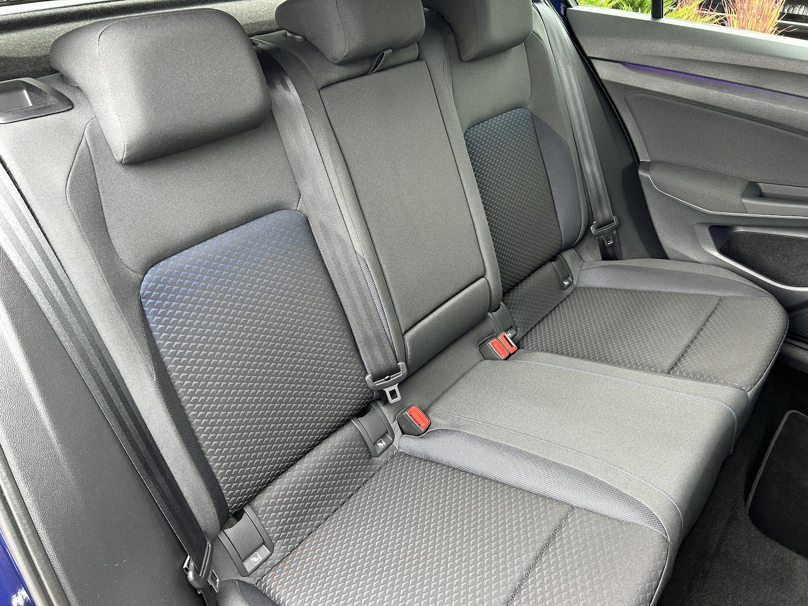 Volkswagen Golf 1.0 TSI United*VC*LED*ACC*PDC*KLIMA*, миниатюра 23