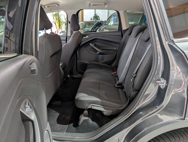 Ford Kuga Cool & Connect