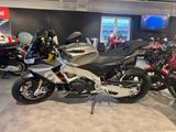Aprilia TUONO V4 1100 TUONO V4 1100 - APRILIA TUONO 1100
