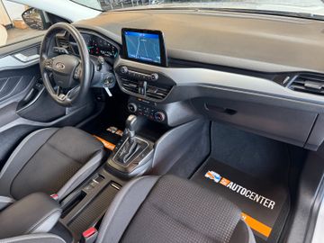 MYAUTOCENTER – Gebraucht- und Jahreswagen mit Werkstattservice in Pfaffenhofen Ford Focus *KEYLESS*TEMPO*SIHZ*LKHZ*NAVI*LED*