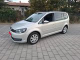Volkswagen Touran 1.2 TSI , 7 Sitzer, Panorama, Standheizun - gebrauchte VW Touran aus dem Jahr 2011
