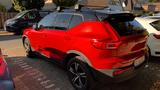 Volvo XC40 B4 R Design Geartronic R Design - rote Volvo XC40