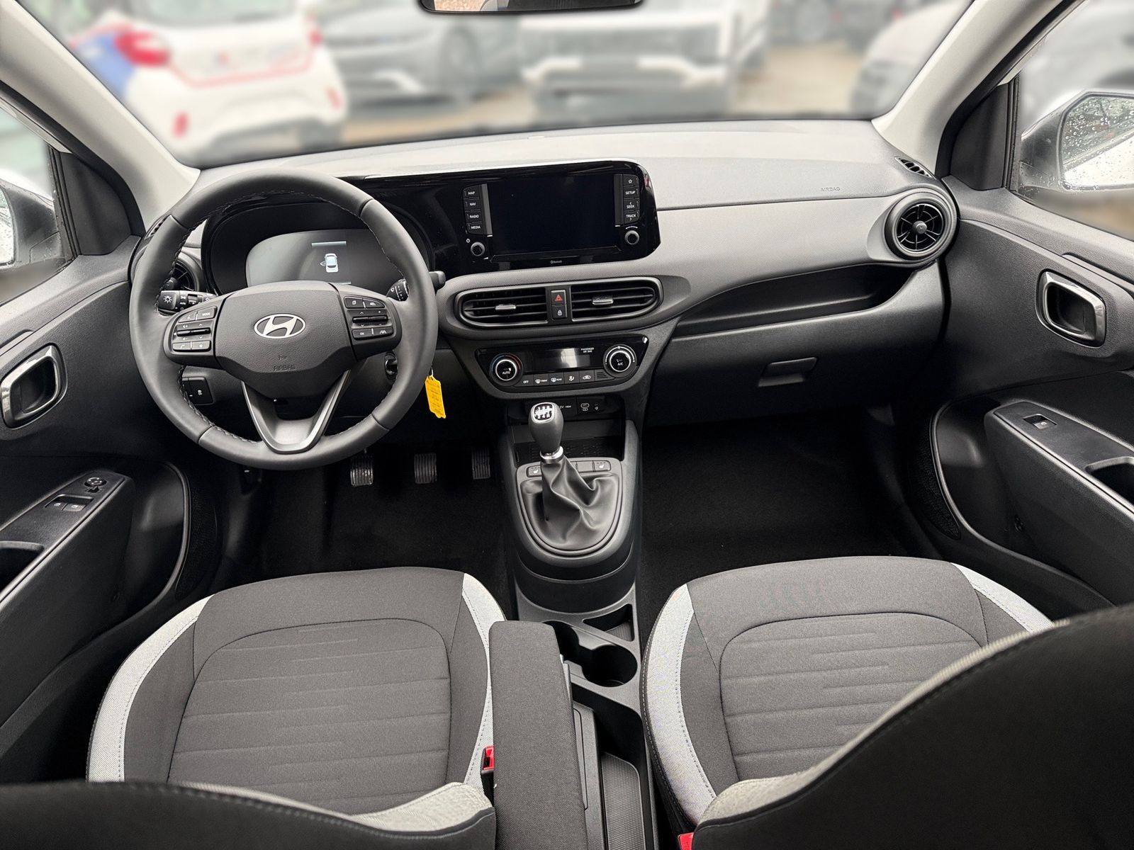Hyundai i10 – Bild 9