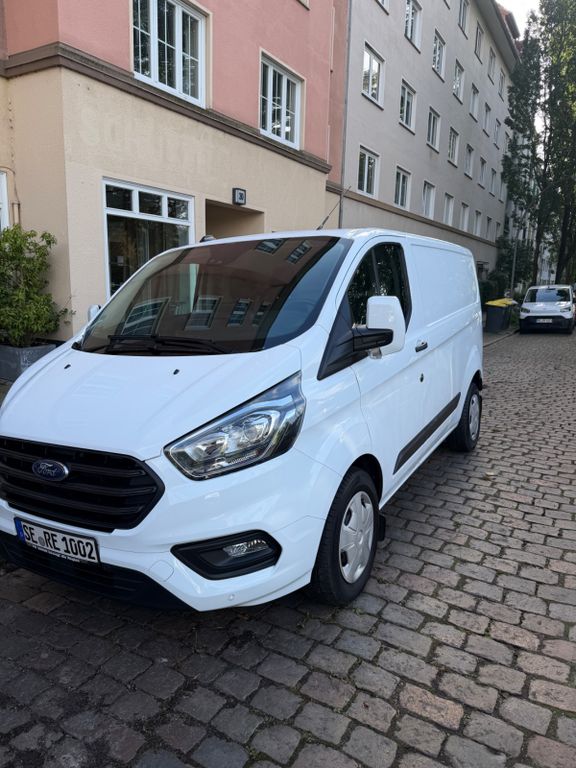 Image of Ford Transit Custom