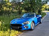 Fiat 124 Spider Lusso Azzurro Italia blau - Fiat 124 Spider von privat