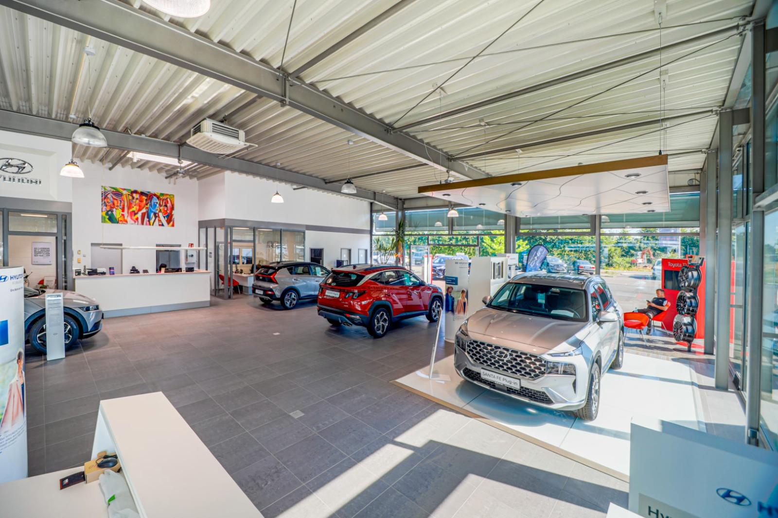 showroom-image-bottom
