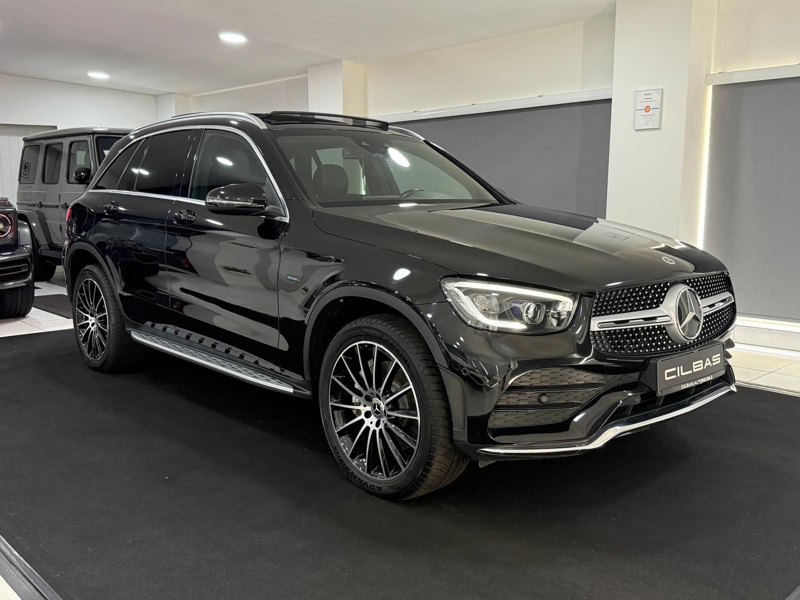 Mercedes-Benz GLC 300 de 4M 9G AMG-LINE*PANO*DIGITAL T*20 ZOLL imagem 3
