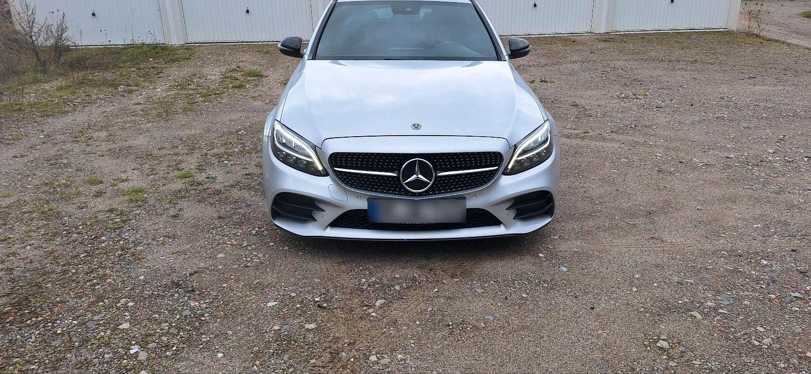 Mercedes-Benz C 180