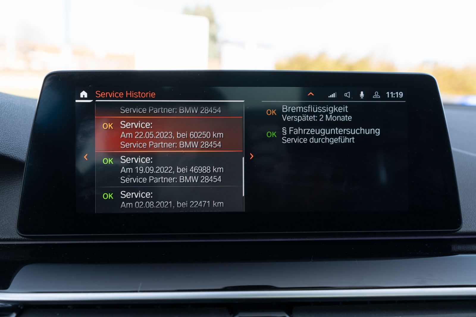 Fahrzeugabbildung BMW 520d xDrive SPORT SHADOW ACC LED H&K 360° TOTW